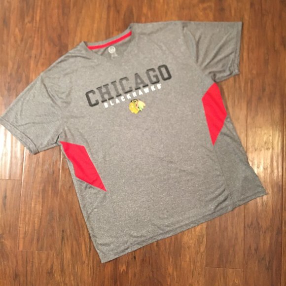 Chicago Blackhawks Jersey Tee Shirt NHL Women’s Gray Black Red XL - Picture 3 of 6